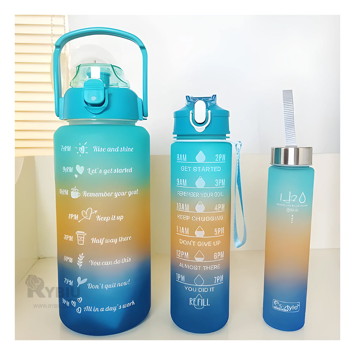 Trio Ligero de Frascos para Gimnasio en Celeste Y+Stickers