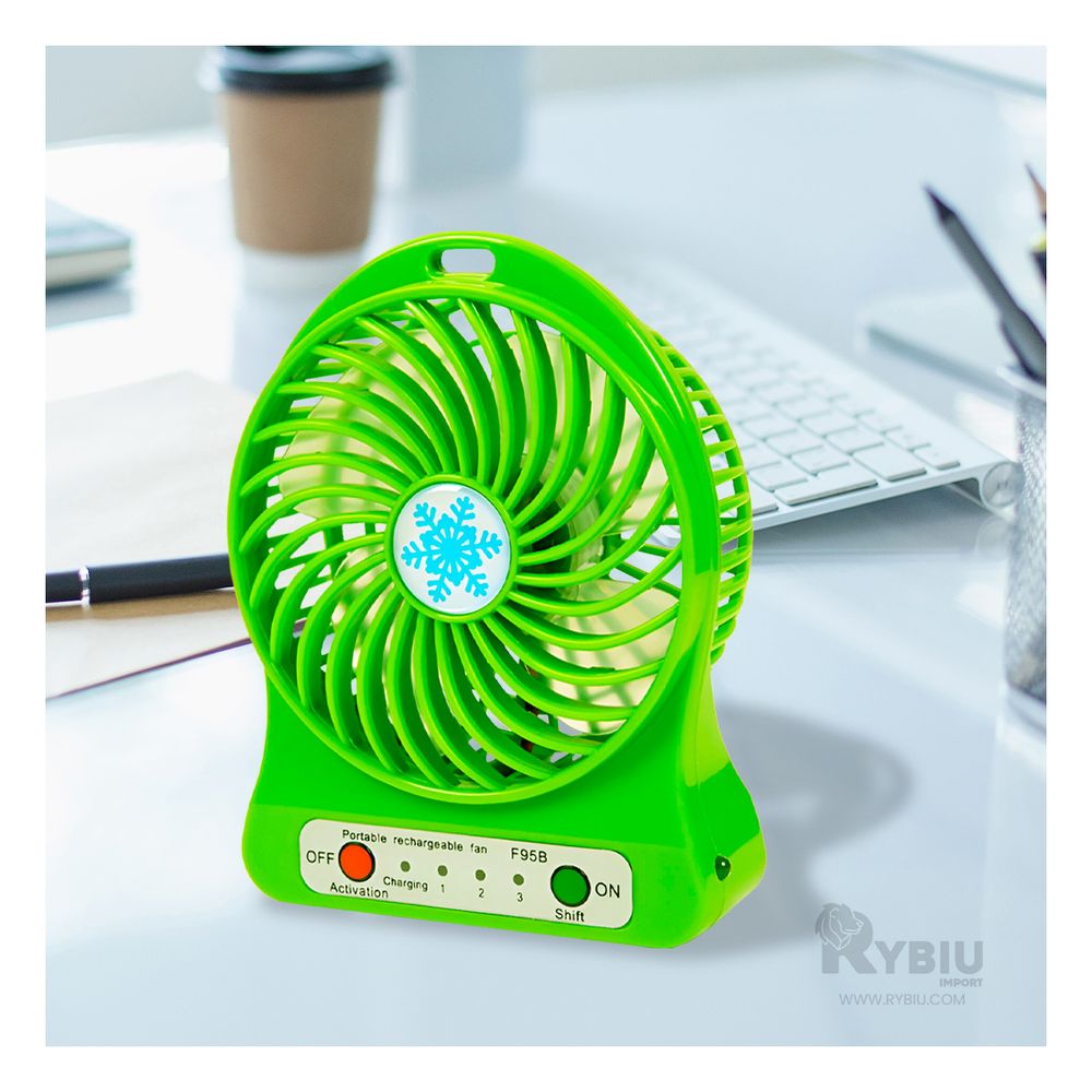 Mini Ventilador Ideal para Viajes en Color Verde Y+Agendita Mini Ventilador Ideal para Viajes en Color Verde Y+Agendita