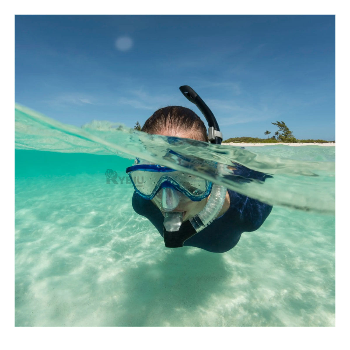 Set Profesional de Buceo con Accesorios en Negro Y+Agendita