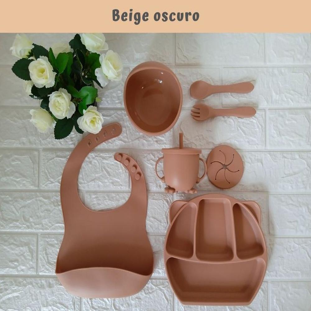 Set de platos de silicona para bebé - Beige oscuro.