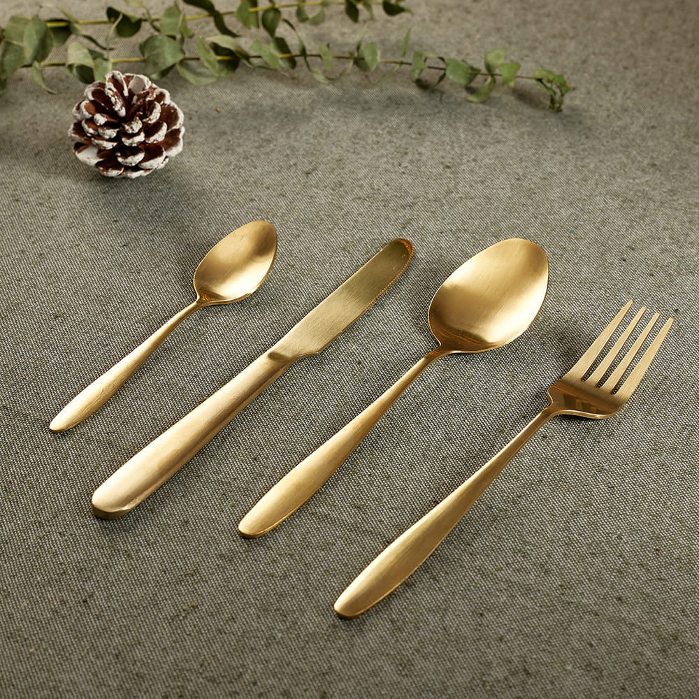 Set de 16 Cubiertos Cuentos de Oro Orange