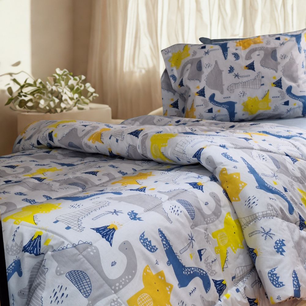 Set Edredón Lujo 1.5 Plazas Celeste Dinosaurio Reversible + Set de Sábanas Set Edredón Lujo 1.5 Plazas Celeste Dinosaurio Reversible + Set de Sábanas