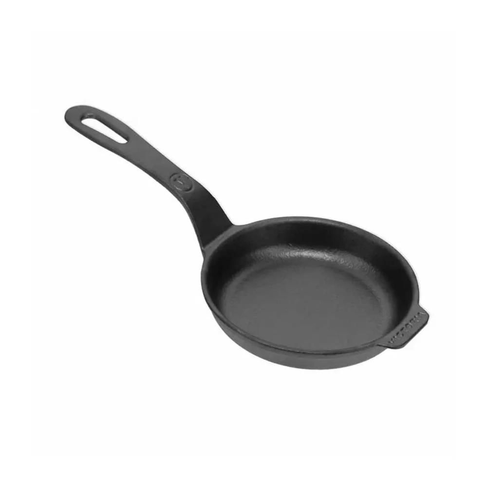 Mini Sartén De Hierro Curado Victoria 12 Cm Color Negro