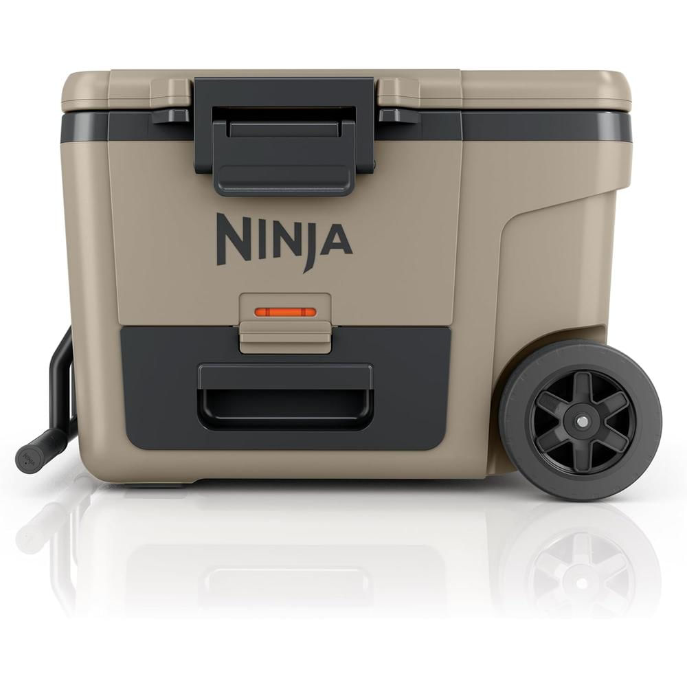Ninja nevera portátil Frostvault FB245CS, con ruedas y cajón seco, 45 qt / 42,6 L | Beige Birch