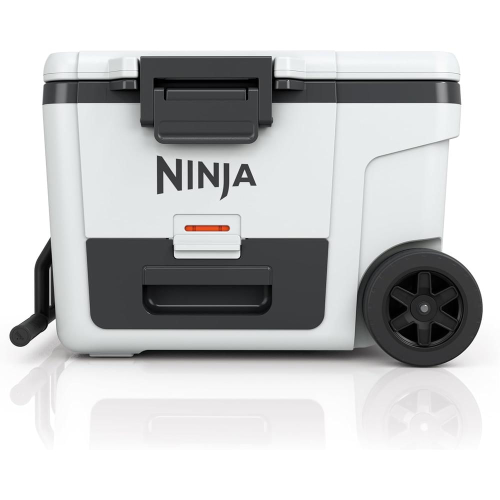 Ninja nevera portátil Frostvault FB245WH, con ruedas y cajón seco, 45 qt / 42,6 L | Blanco