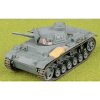 FIGURA PANZERKAMPF DAIMLER-BENZ SD.KFZ.141 PANZER III G GERMAN ARMY 4.PZDIV, 1941 1/72