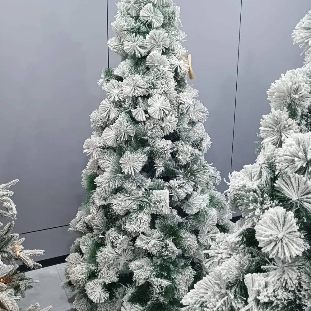 Árbol de Navidad Pino Nevado 1.50m Rama por Rama NR-150