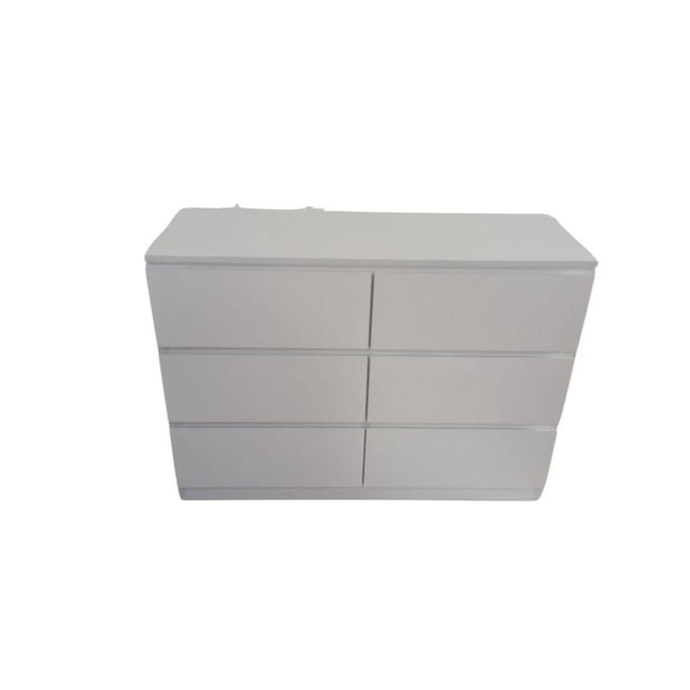 COMODA con zocalo color blanco