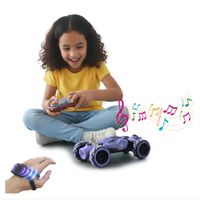 CARRO STUNT CAR CONTROL REMOTO BOTA HUMO GIRO 360 PARA NIÑOS SENSOR DE MANO MORADO